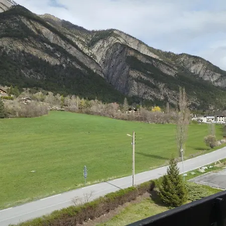 Cozy à Coté Du Appartamento Jausiers